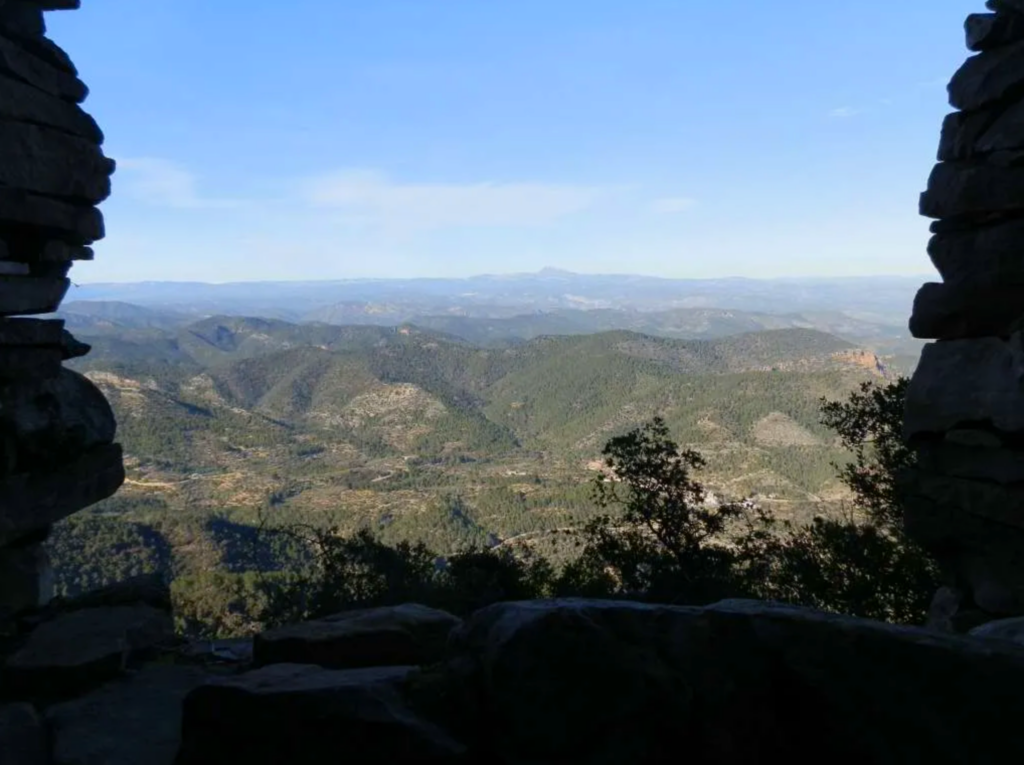 La imagen tiene un atributo ALT vacío; su nombre de archivo es trincheras-1024x765.png